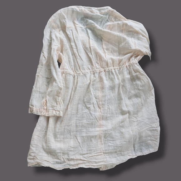 Montage by Mon Cheri Cream Blouse, Size Medium - Picture 2 of 4